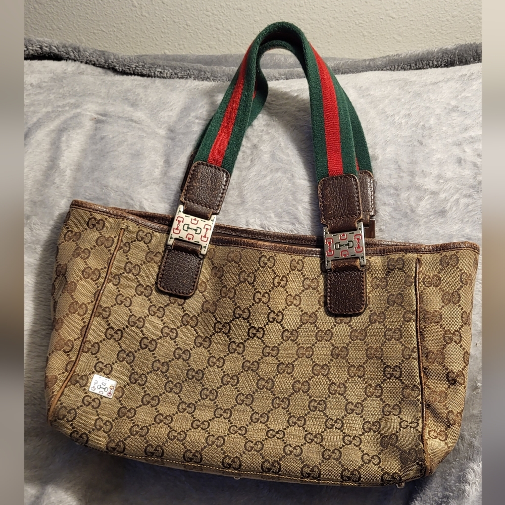 Gucci GG Sherry handbag, horsebit stamp